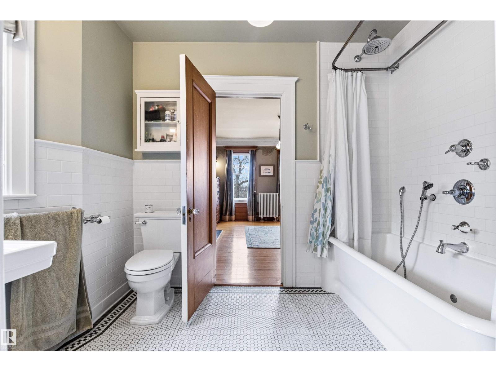 6210 ADA BV NW NW — photo 39