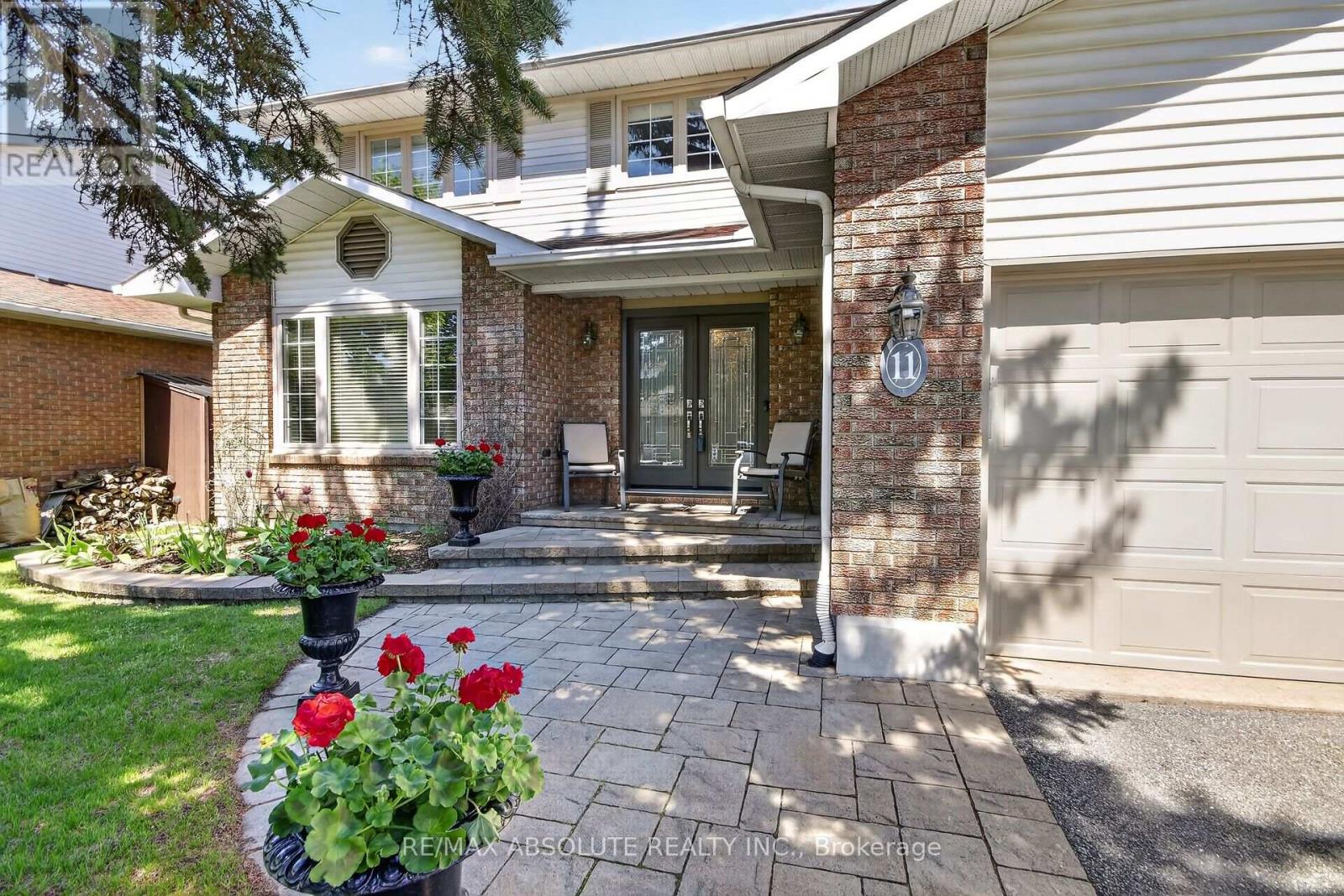 11 MANCIL DRIVE - 3