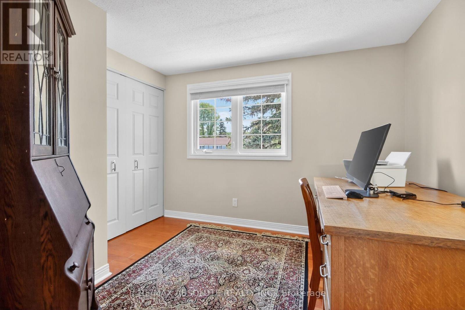 11 MANCIL DRIVE - 33