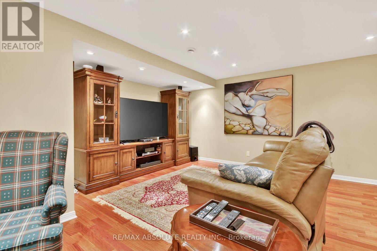 11 MANCIL DRIVE - 37