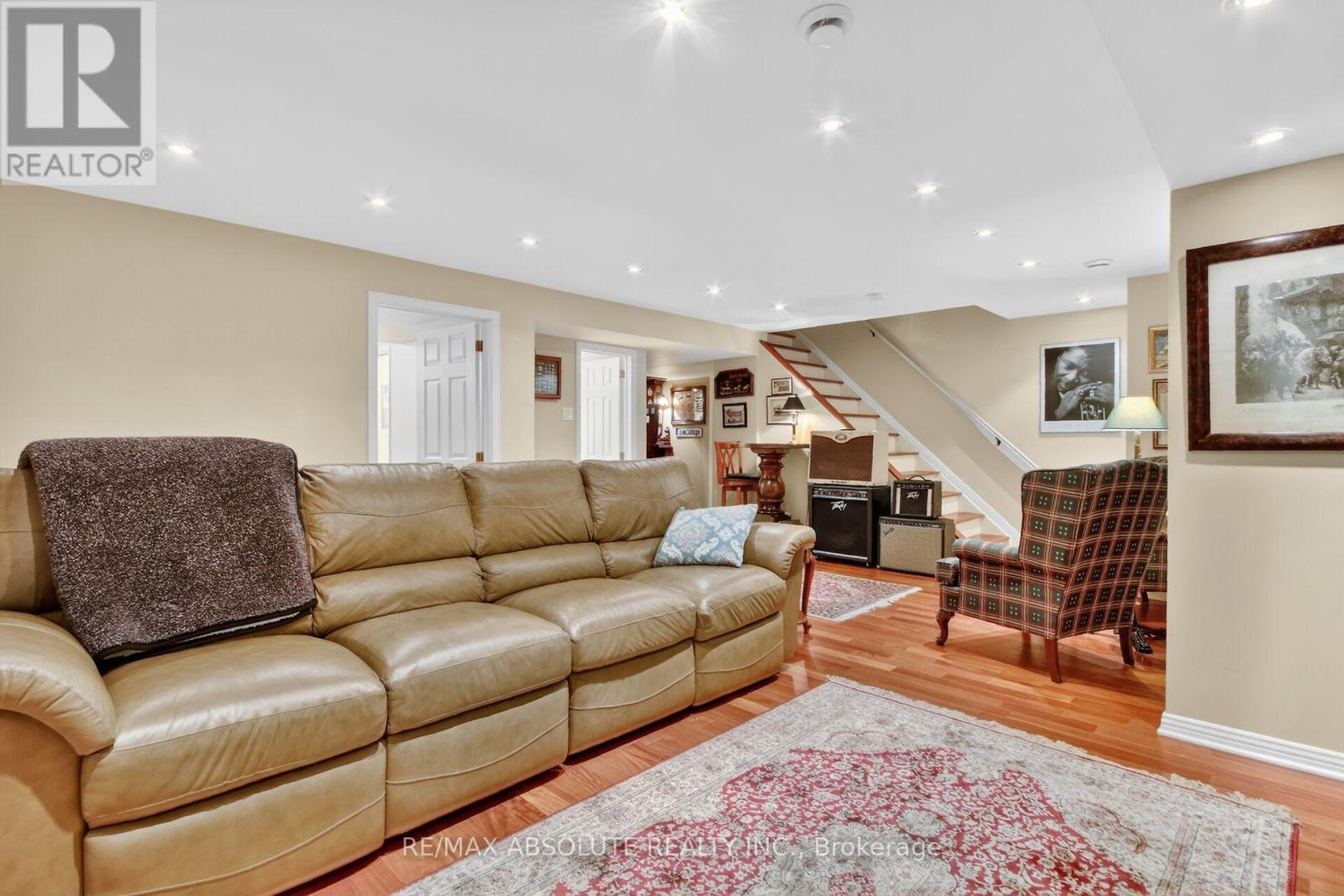 11 MANCIL DRIVE - 38