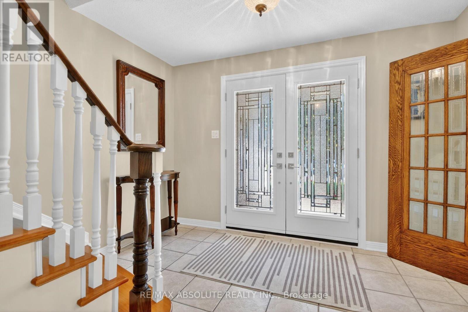 11 MANCIL DRIVE - 6