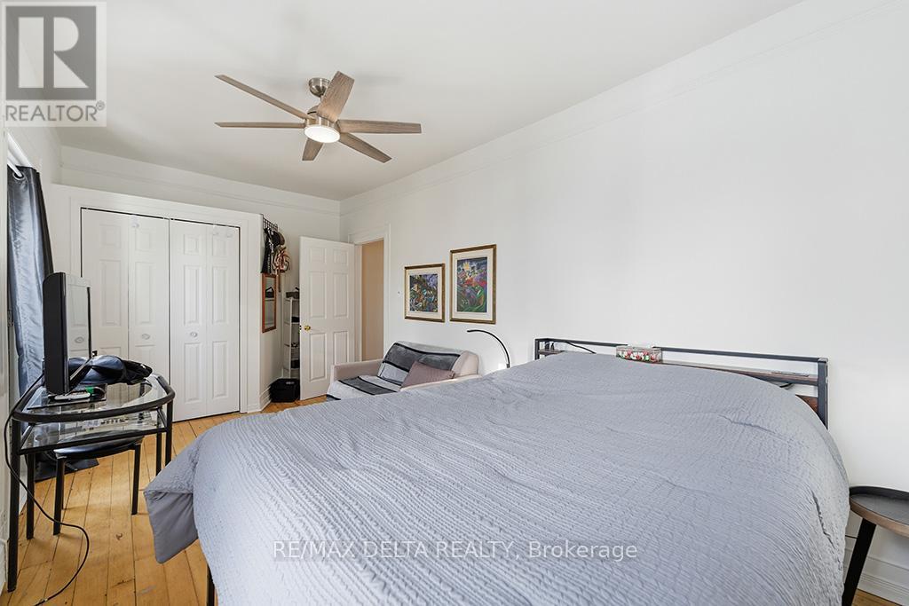 1040-1042 KING STREET - 19