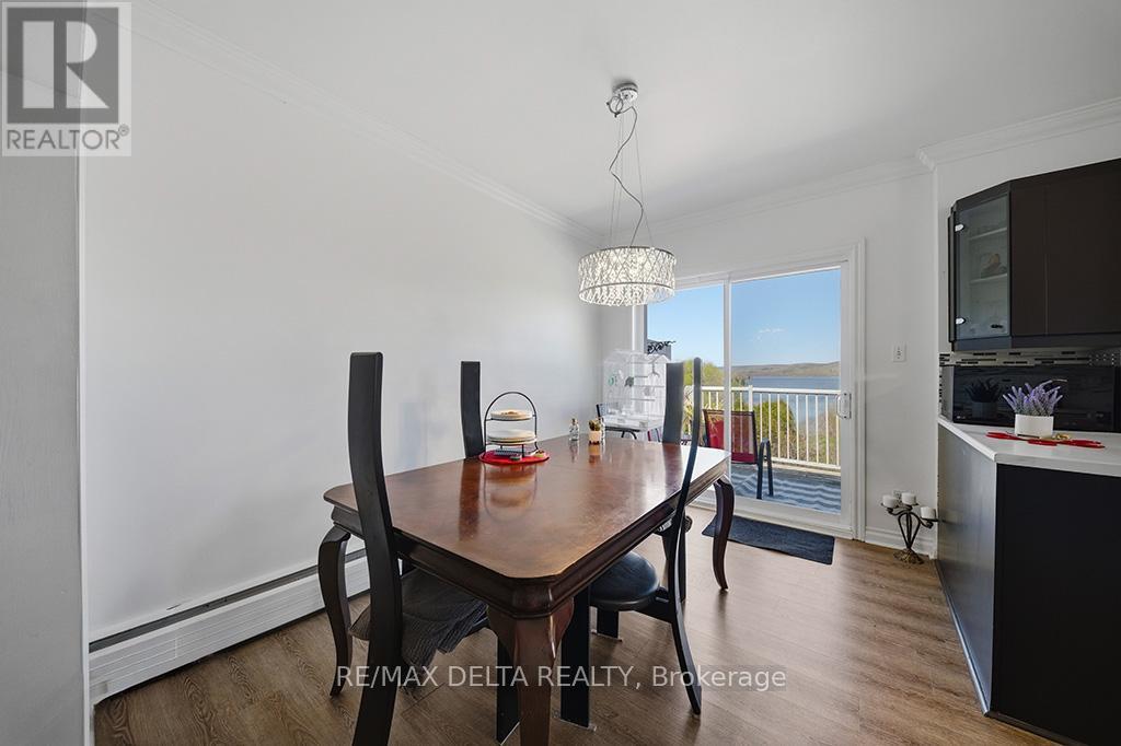 1040-1042 KING STREET - 25