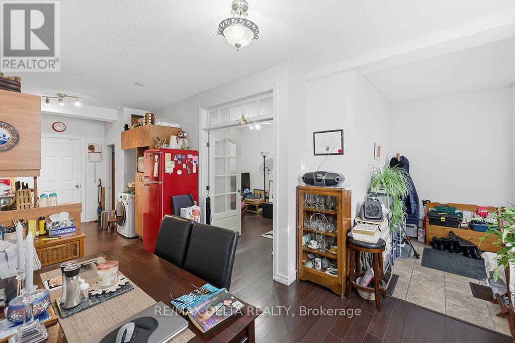 1040-1042 KING STREET - 27