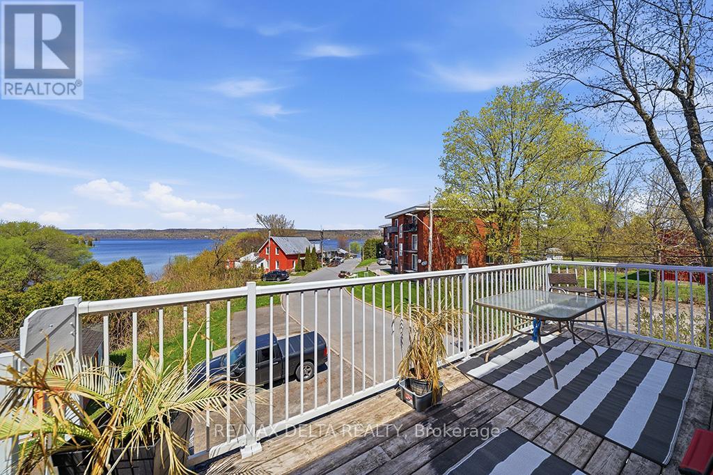 1040-1042 KING STREET - 3