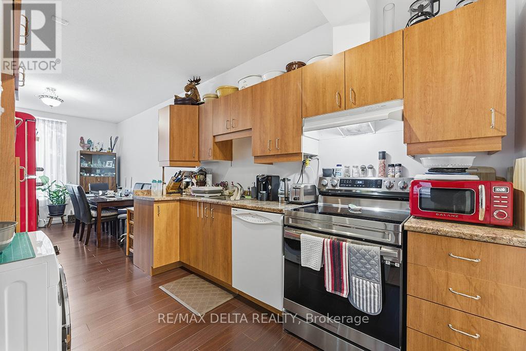 1040-1042 KING STREET - 31