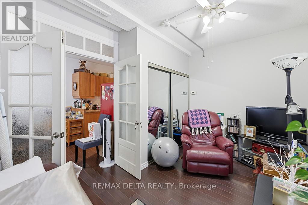 1040-1042 KING STREET - 32