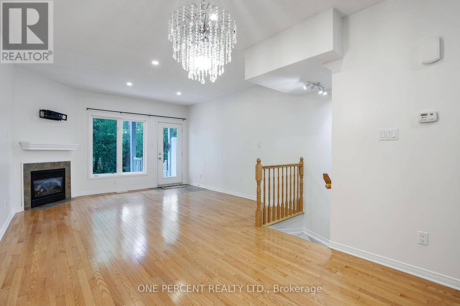 1048 REDTAIL PRIVATE - 11