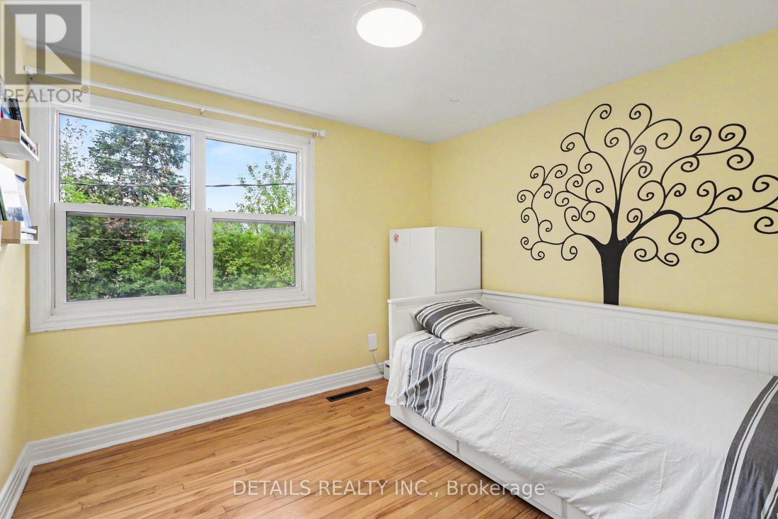 805 SMYTH ROAD - 13
