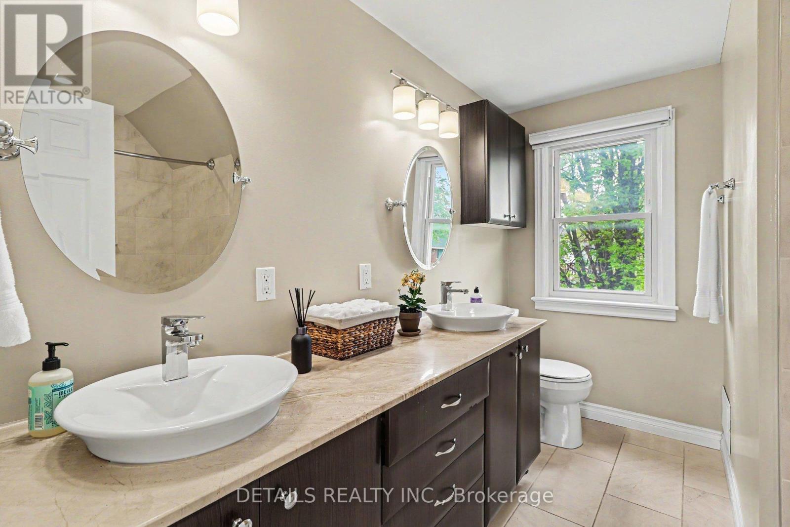 805 SMYTH ROAD - 17