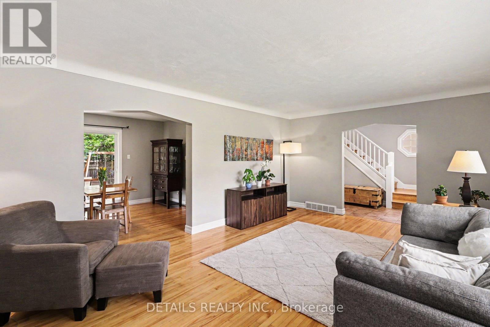 805 SMYTH ROAD - 7