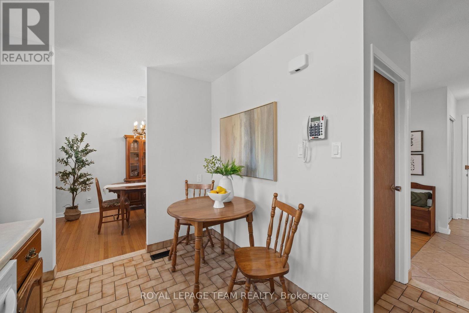 1131 DEER PARK ROAD - 16