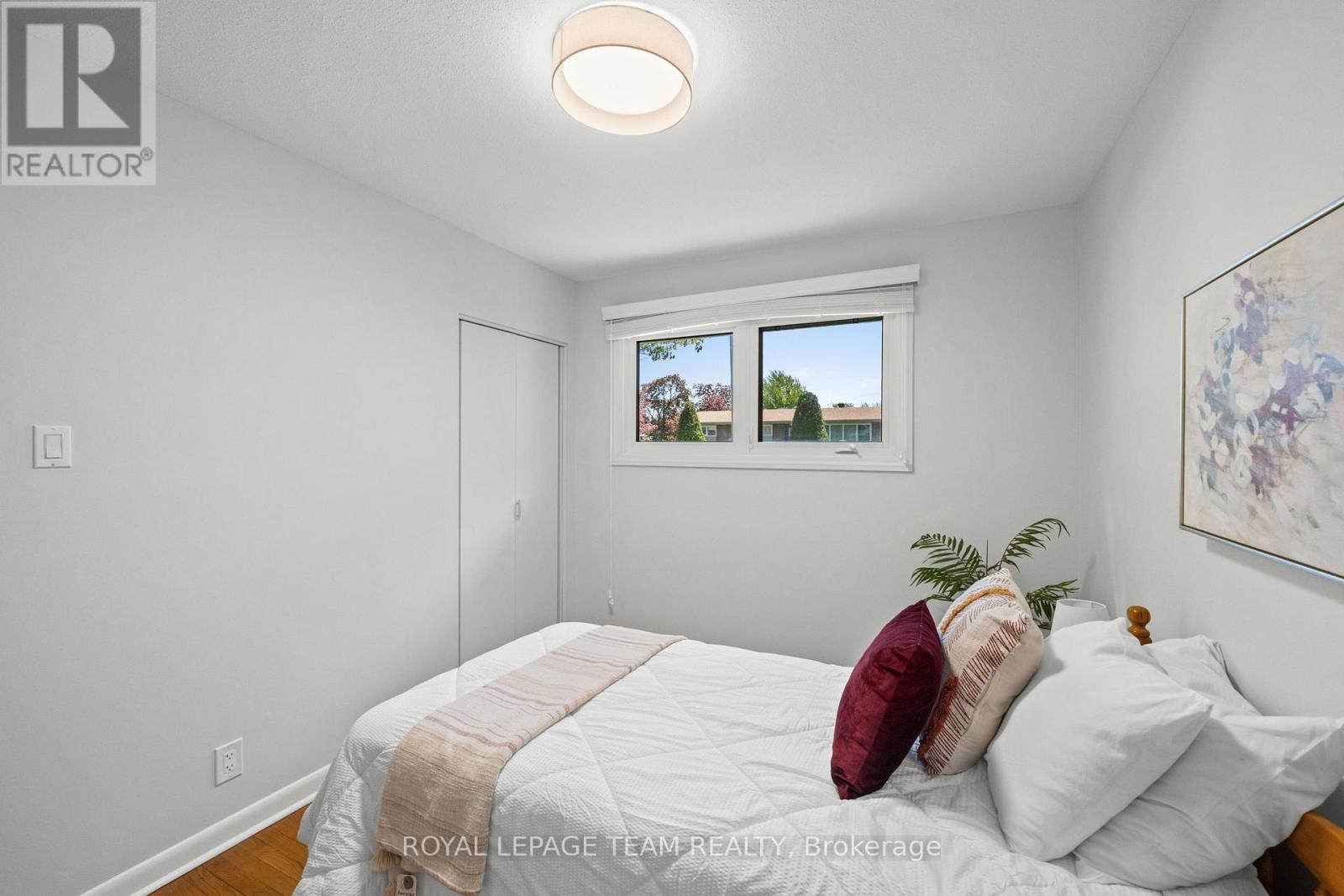 1131 DEER PARK ROAD - 23