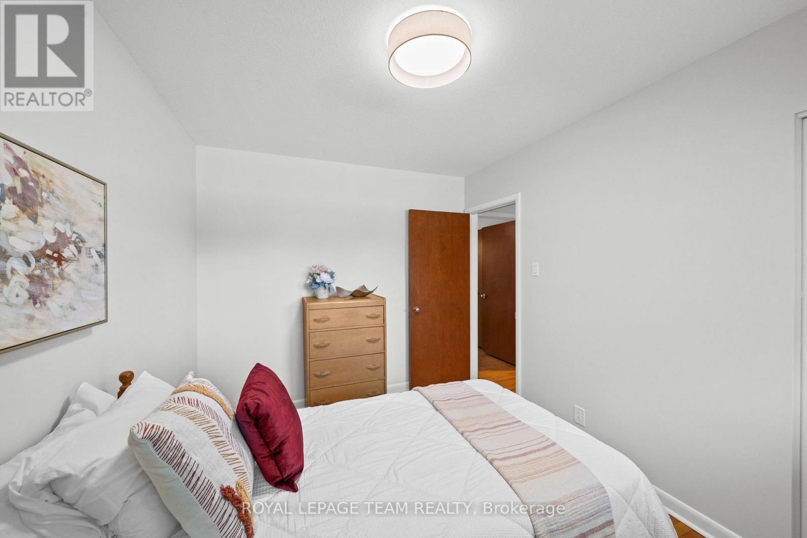 1131 DEER PARK ROAD - 24