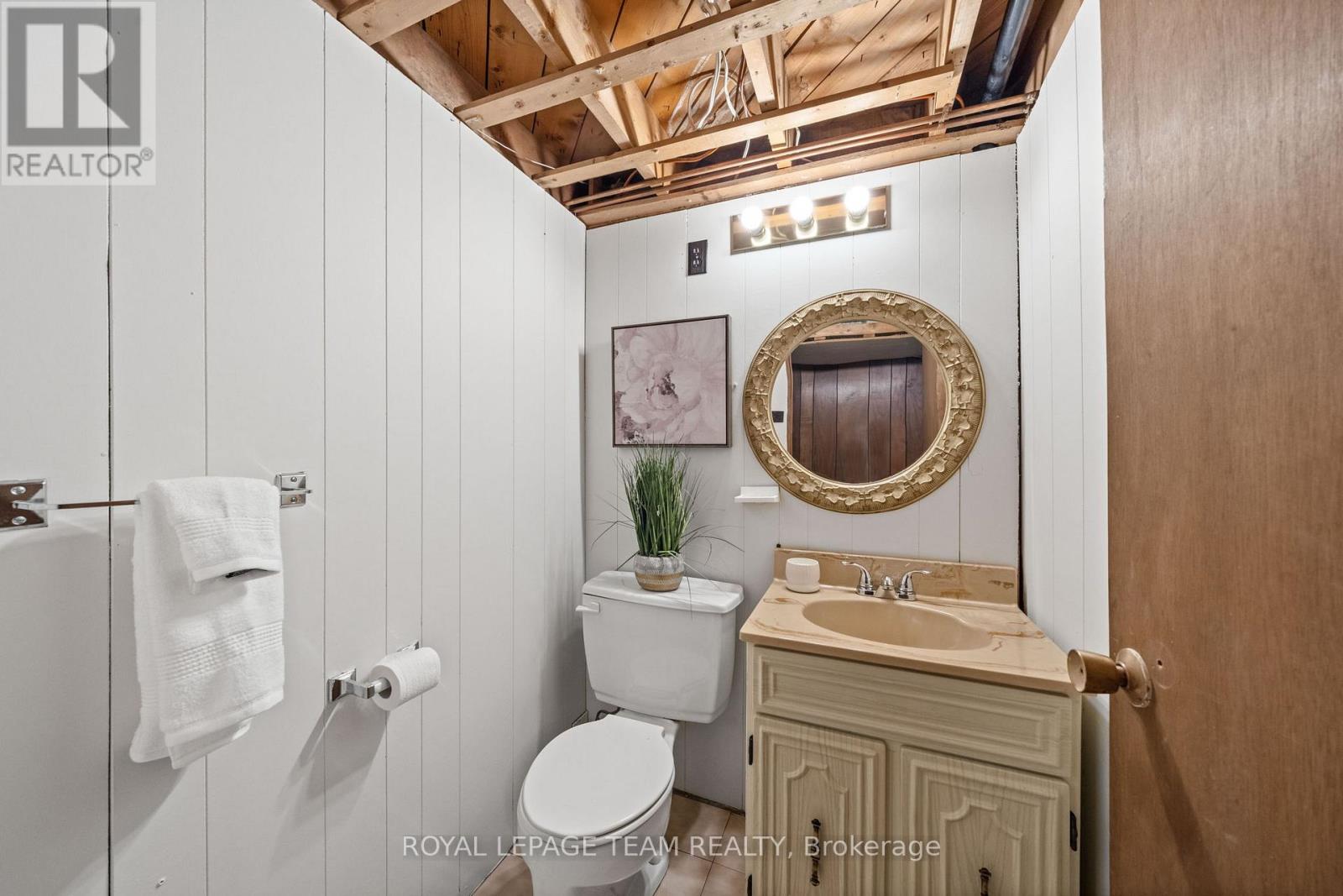 1131 DEER PARK ROAD - 34