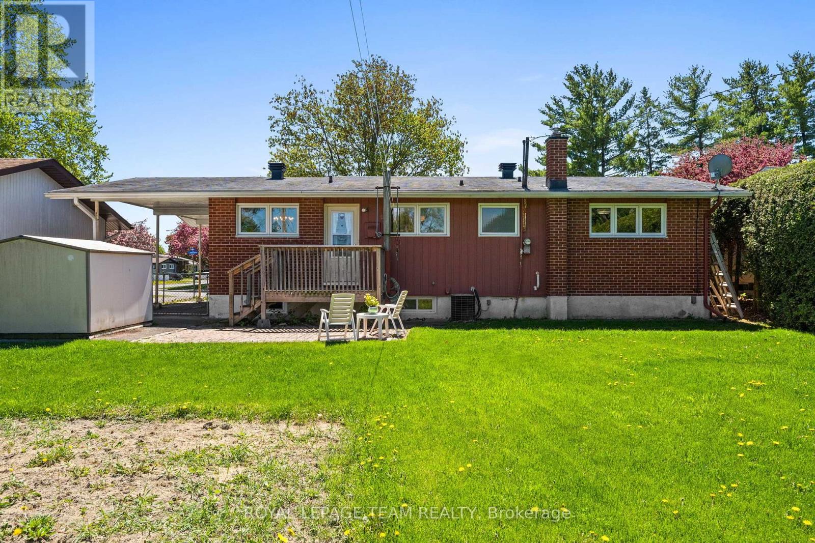1131 DEER PARK ROAD - 40