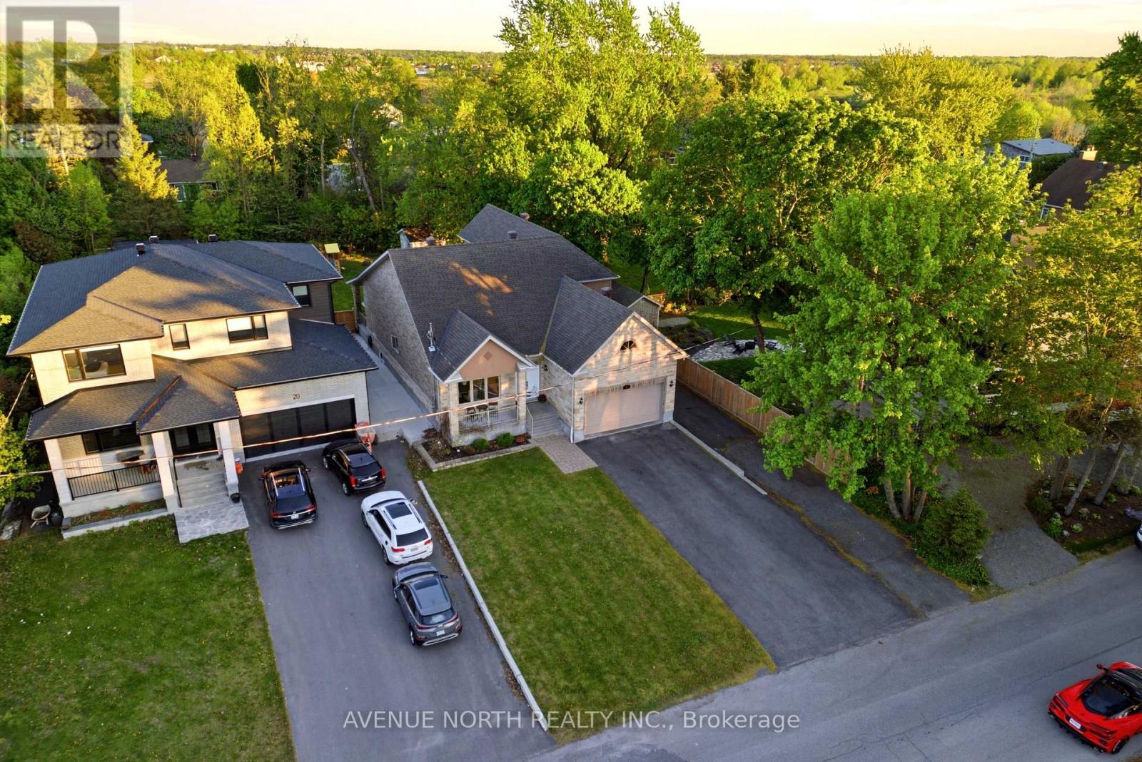 22 KEMP DRIVE - 6
