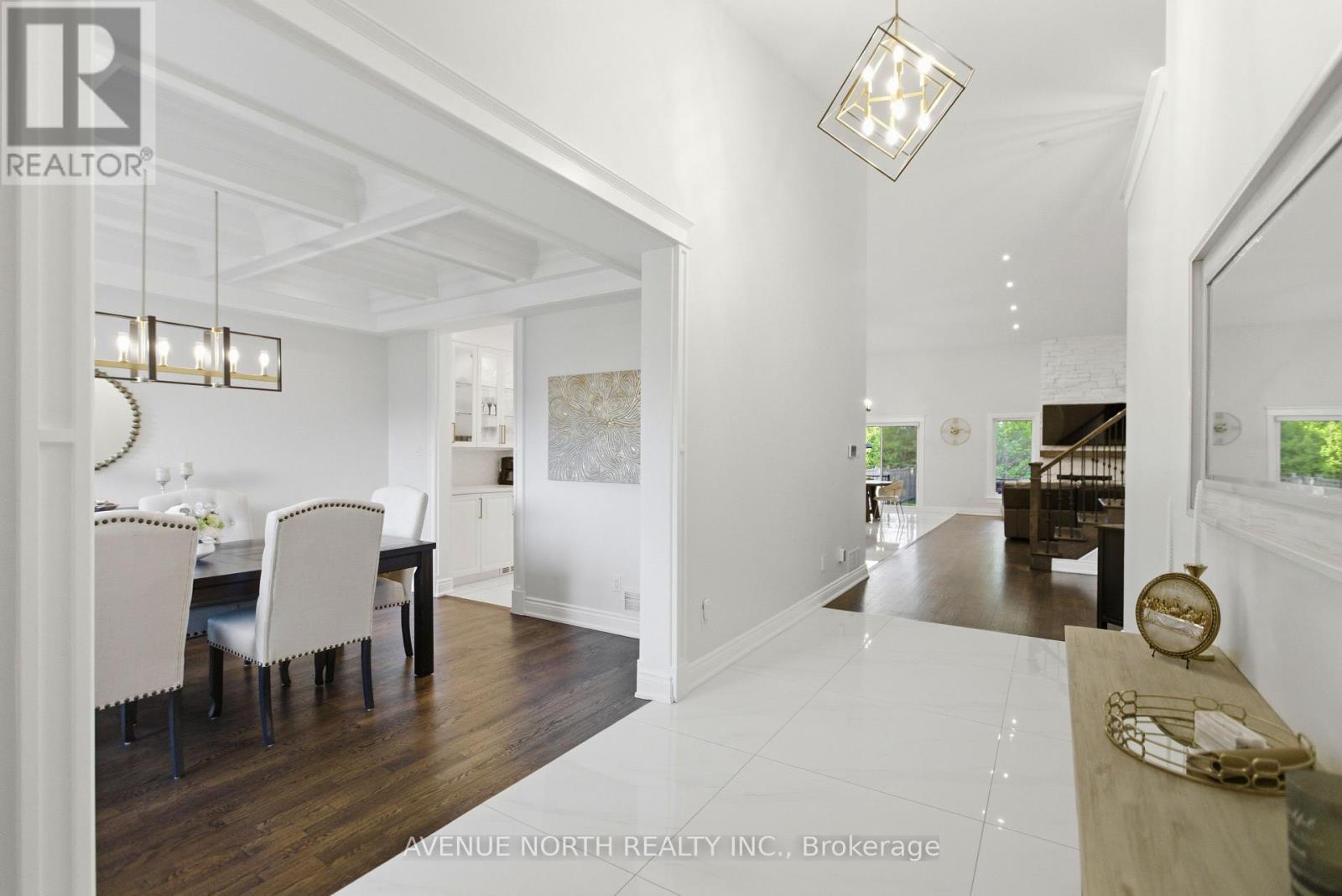 22 KEMP DRIVE - 8