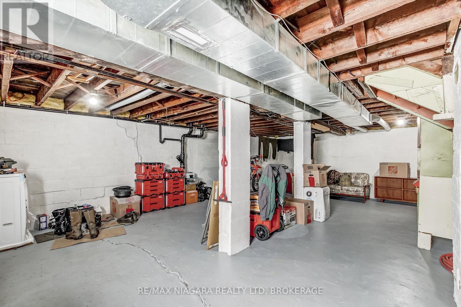 8 CATHARINE STREET - 34