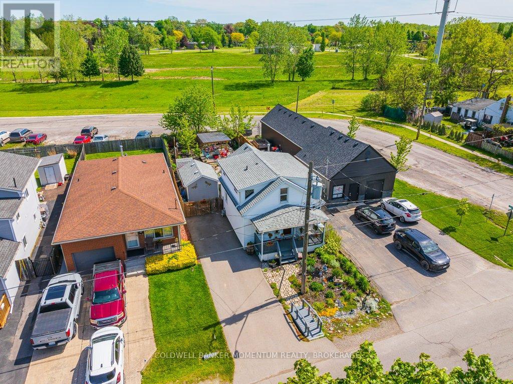 61 ROSEDALE AVENUE - 24