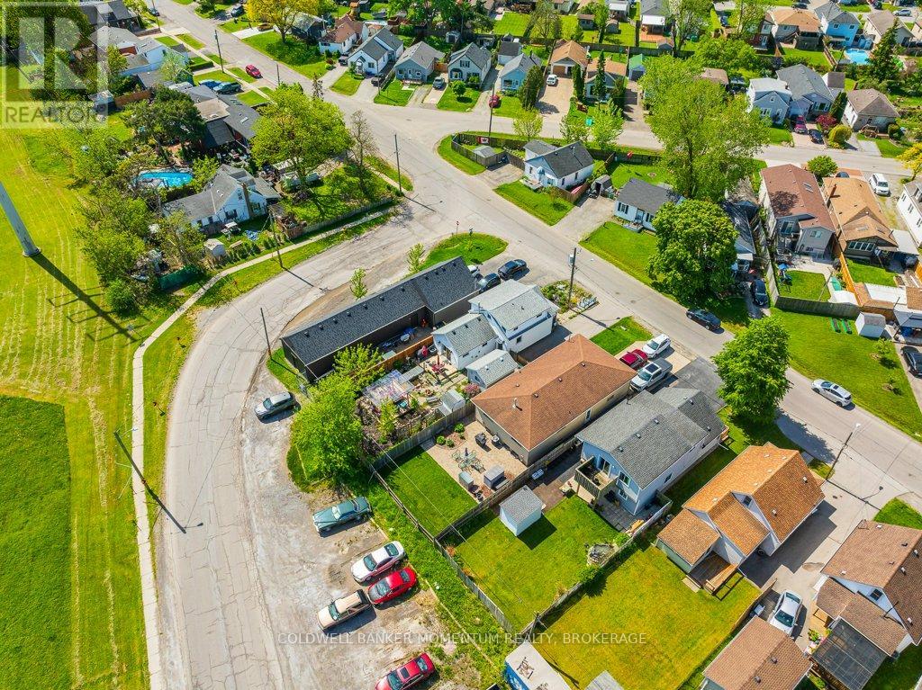61 ROSEDALE AVENUE - 27