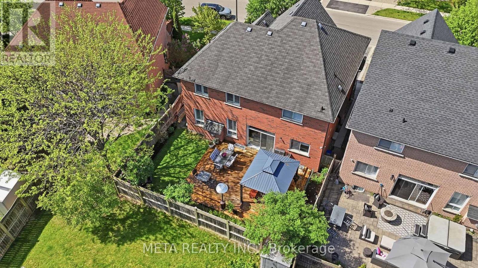 2299 STRATUS DRIVE - 41