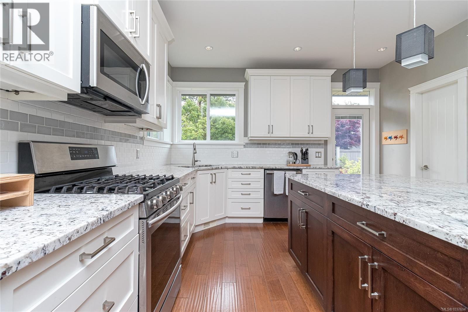3657 Coleman Pl - 7