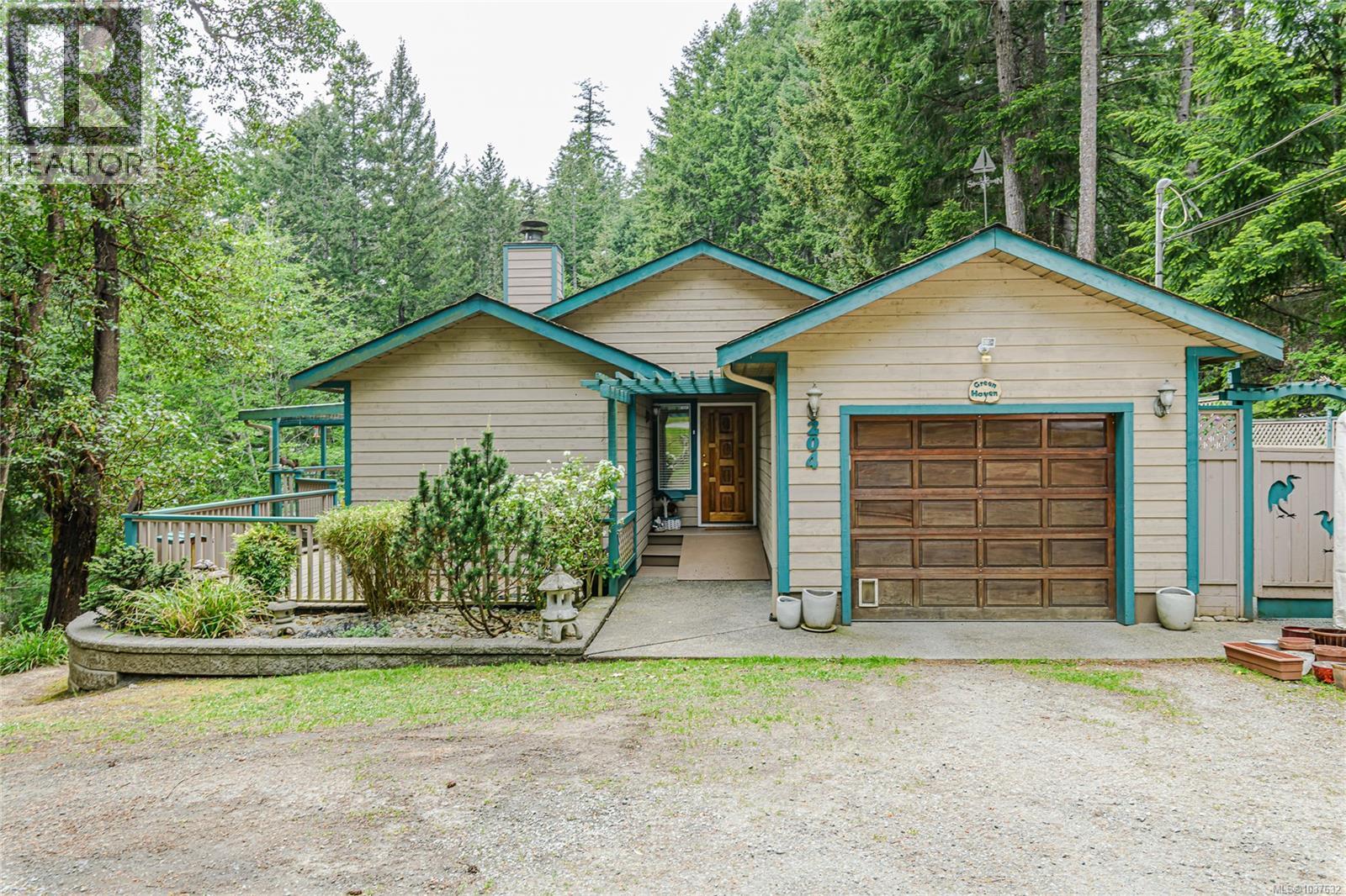 204 Cormorant Cres - 1