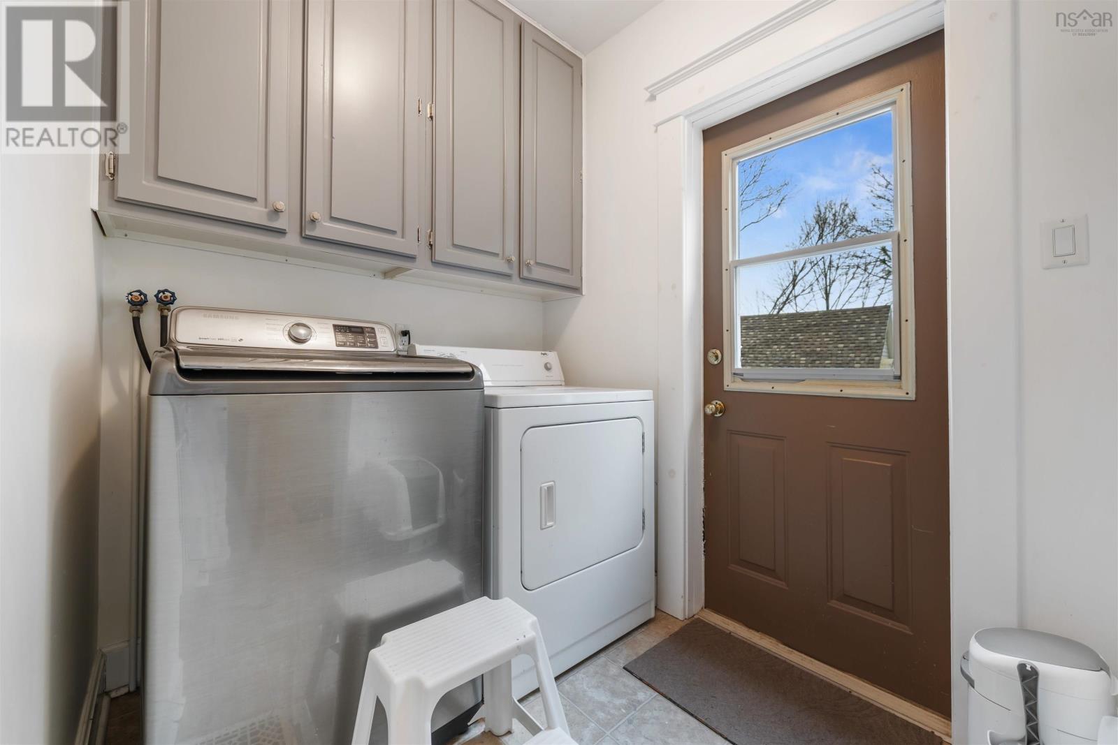 168 Carleton Street - 25