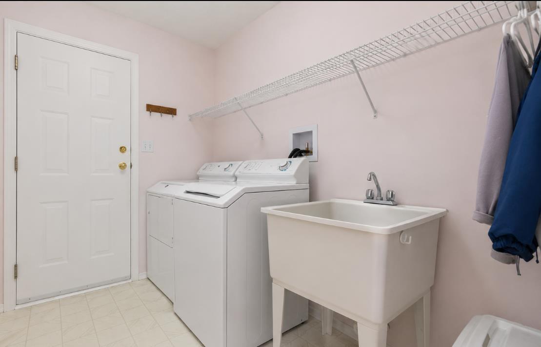 1711 BEAMAN DRIVE, Agassiz, Agassiz