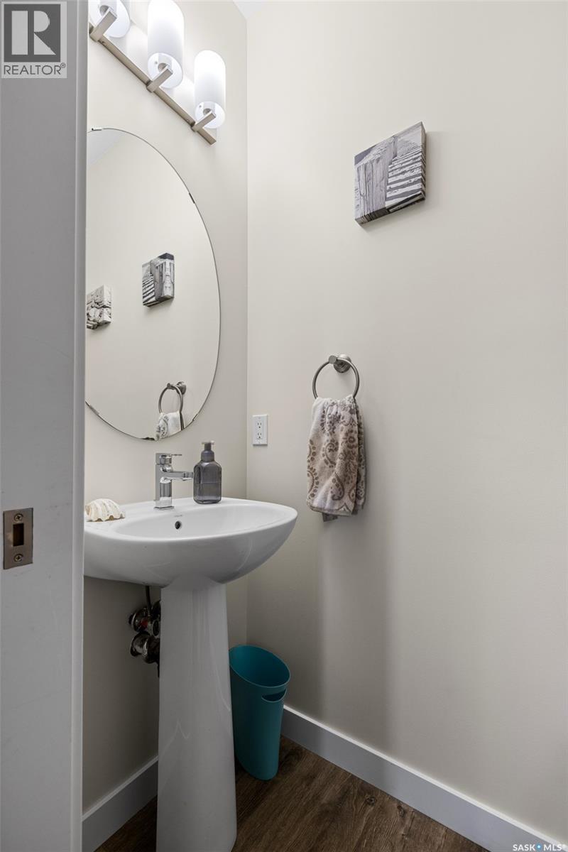 5044 Crane CRESCENT - 4