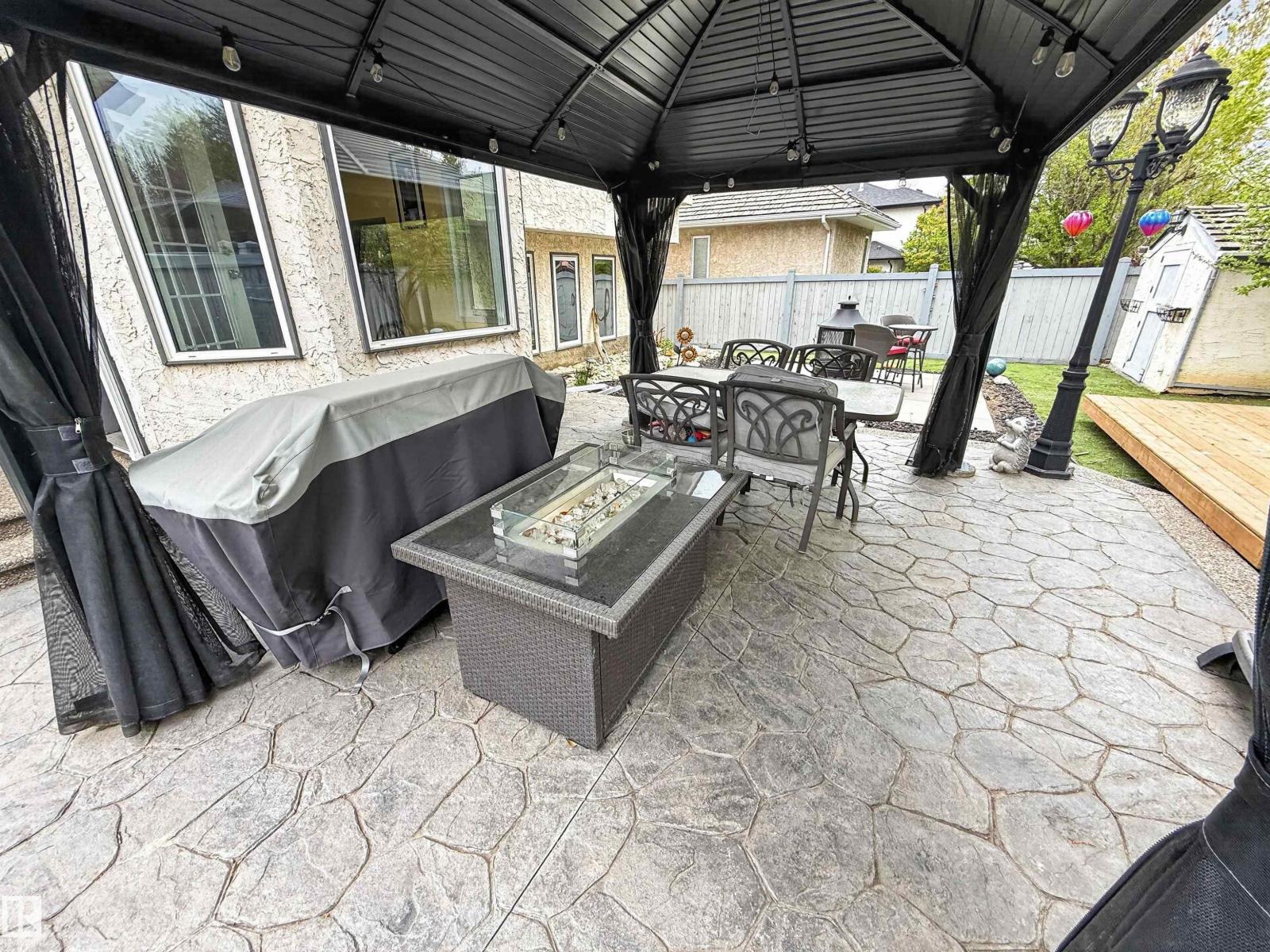 11 LACOMBE DR - 47