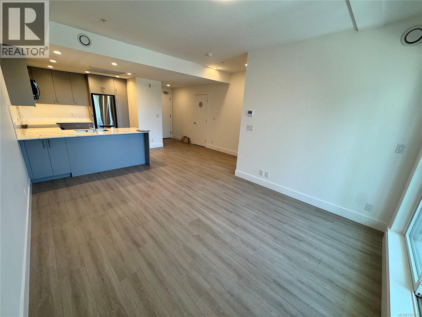 403 258 Helmcken Rd, View Royal