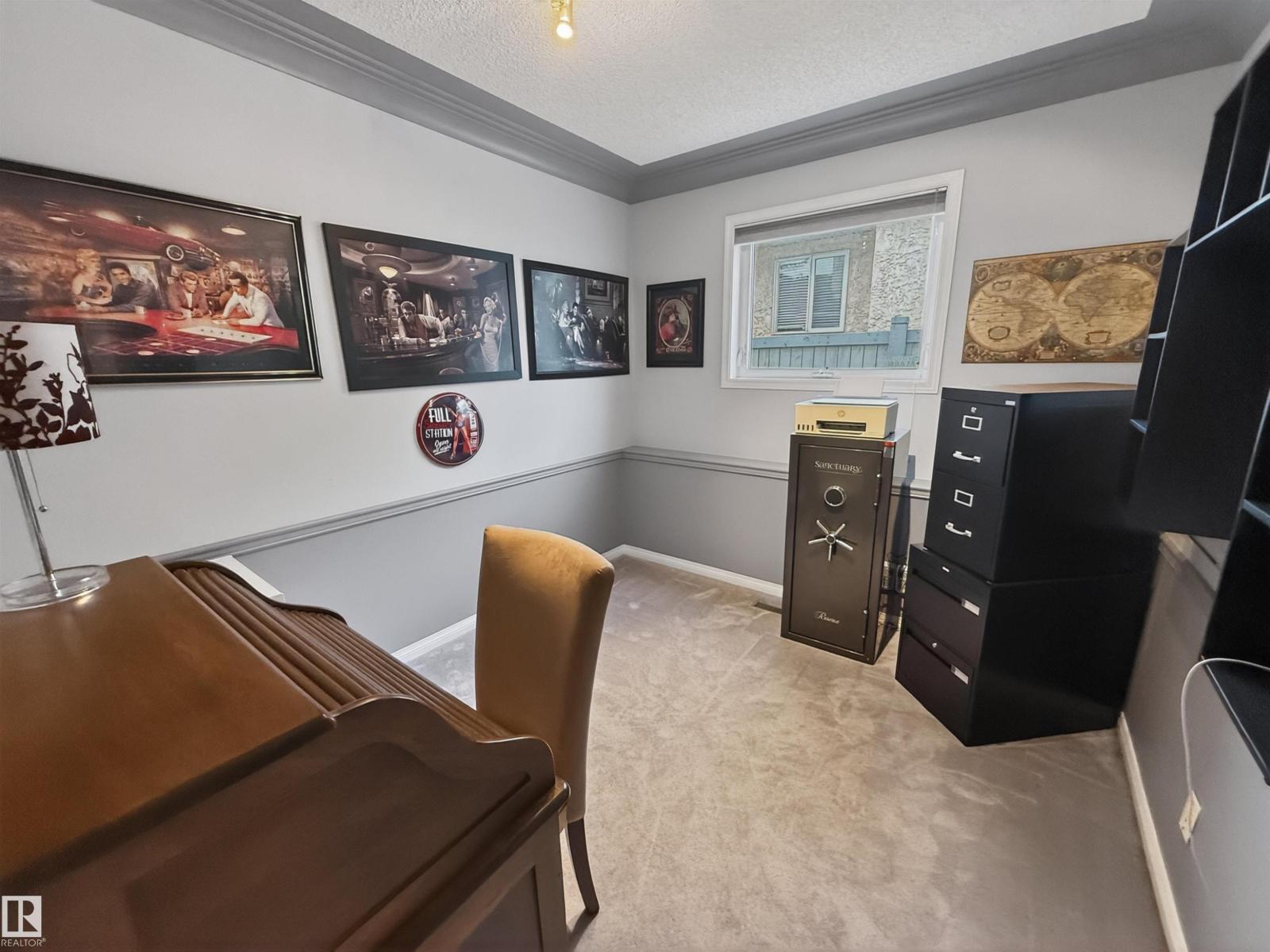 11 LACOMBE DR - 19