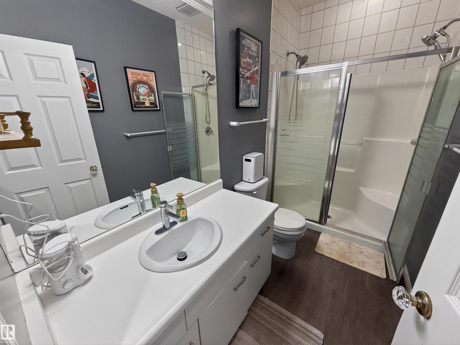 11 LACOMBE DR - 20
