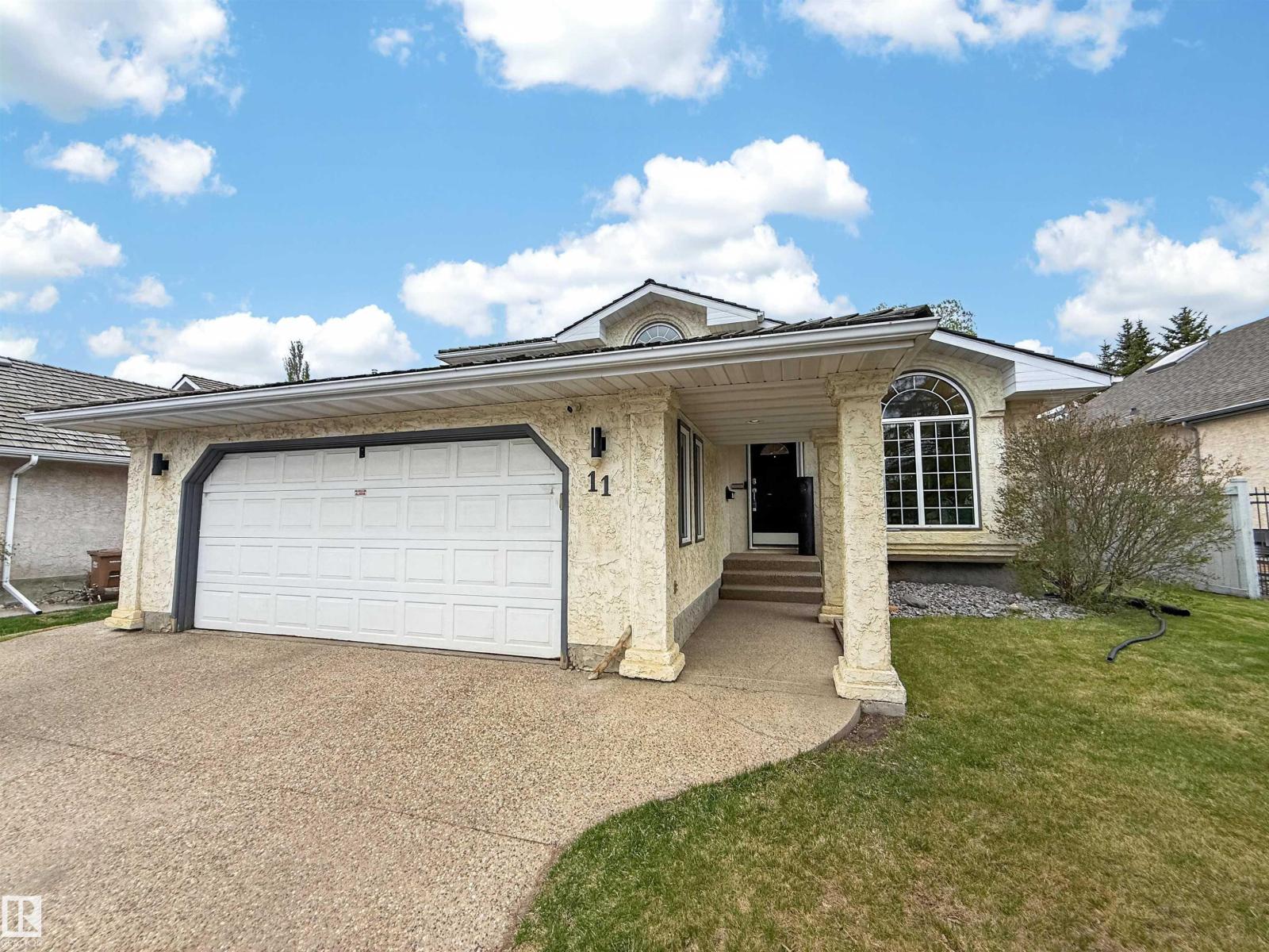 11 LACOMBE DR - 7