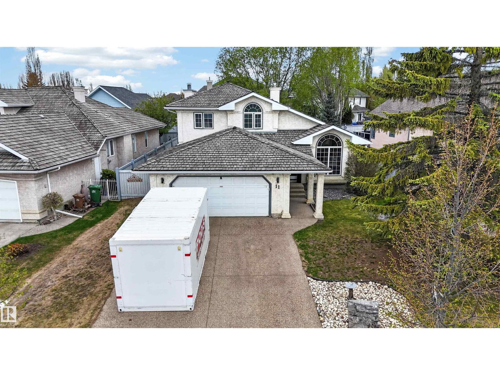 11 LACOMBE DR - 1