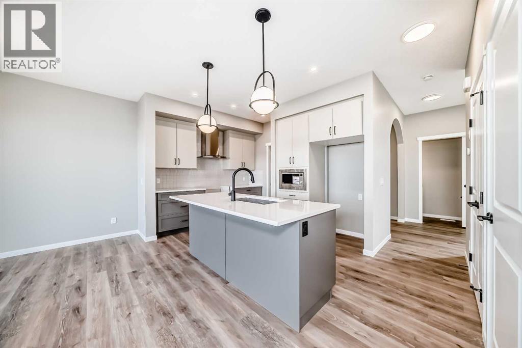 130 Bartlett Row SE - 13