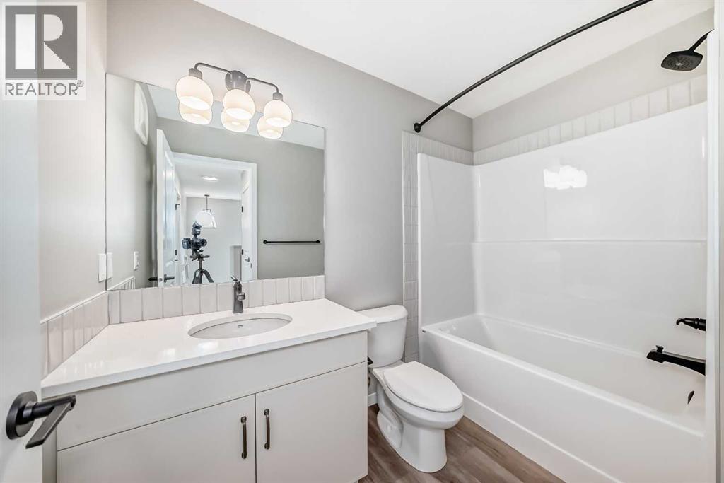 130 Bartlett Row SE - 41