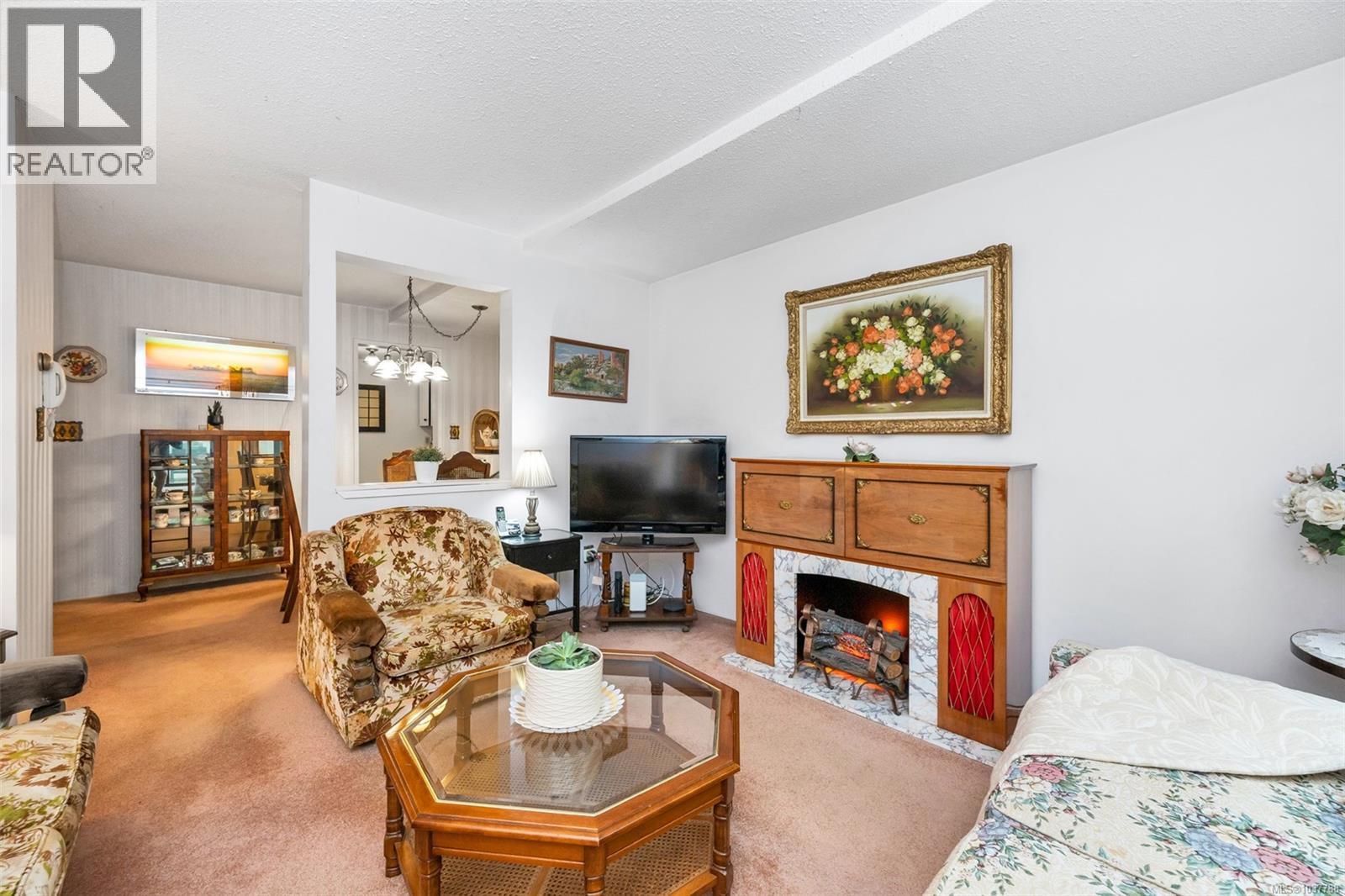 #103 1031 Burdett Ave N - 19