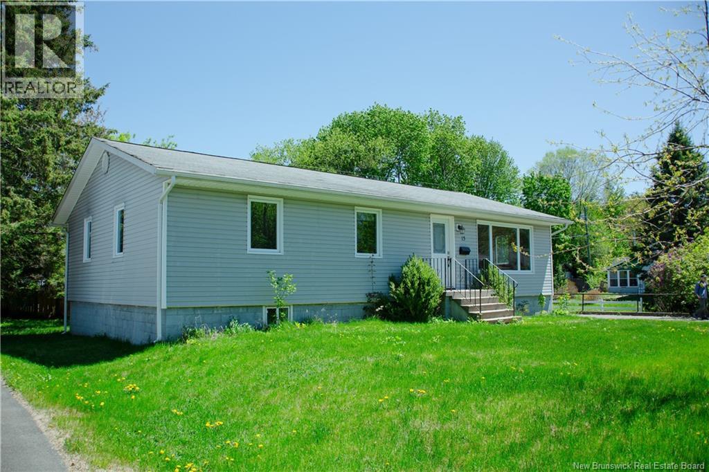 15 Bailey Avenue - Image 2