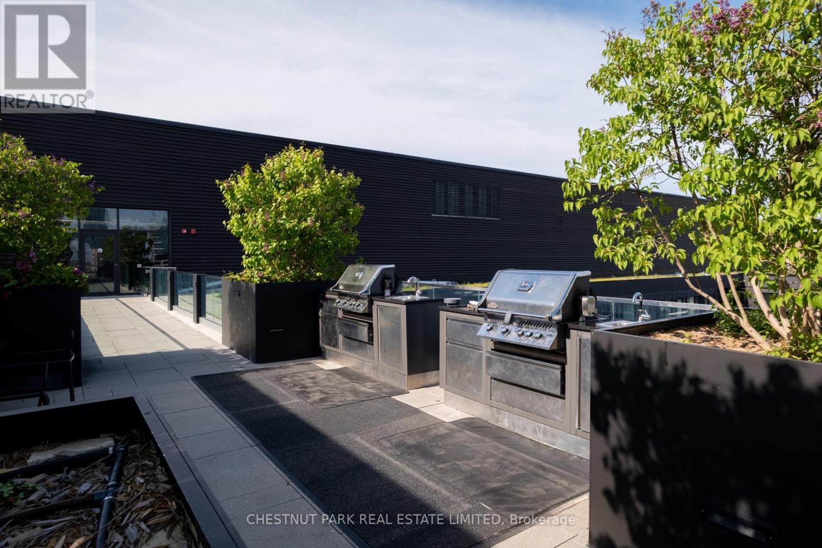 #926 505 RICHMOND STREET - 26