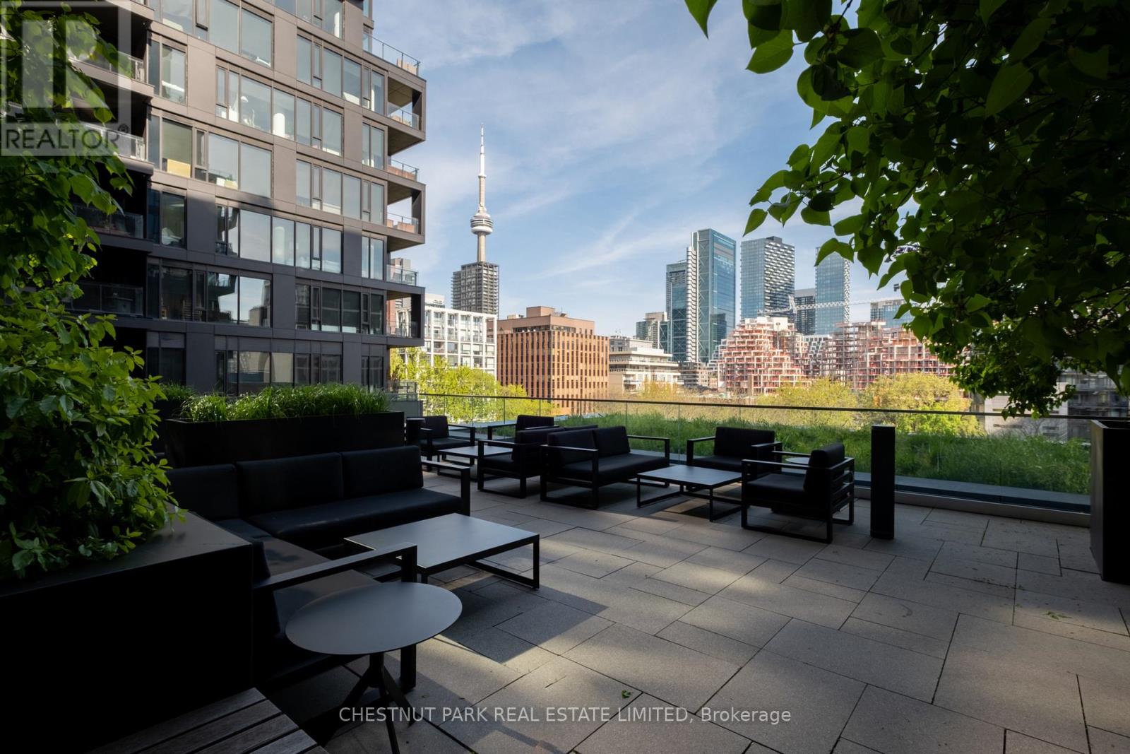 #926 505 RICHMOND STREET - 31