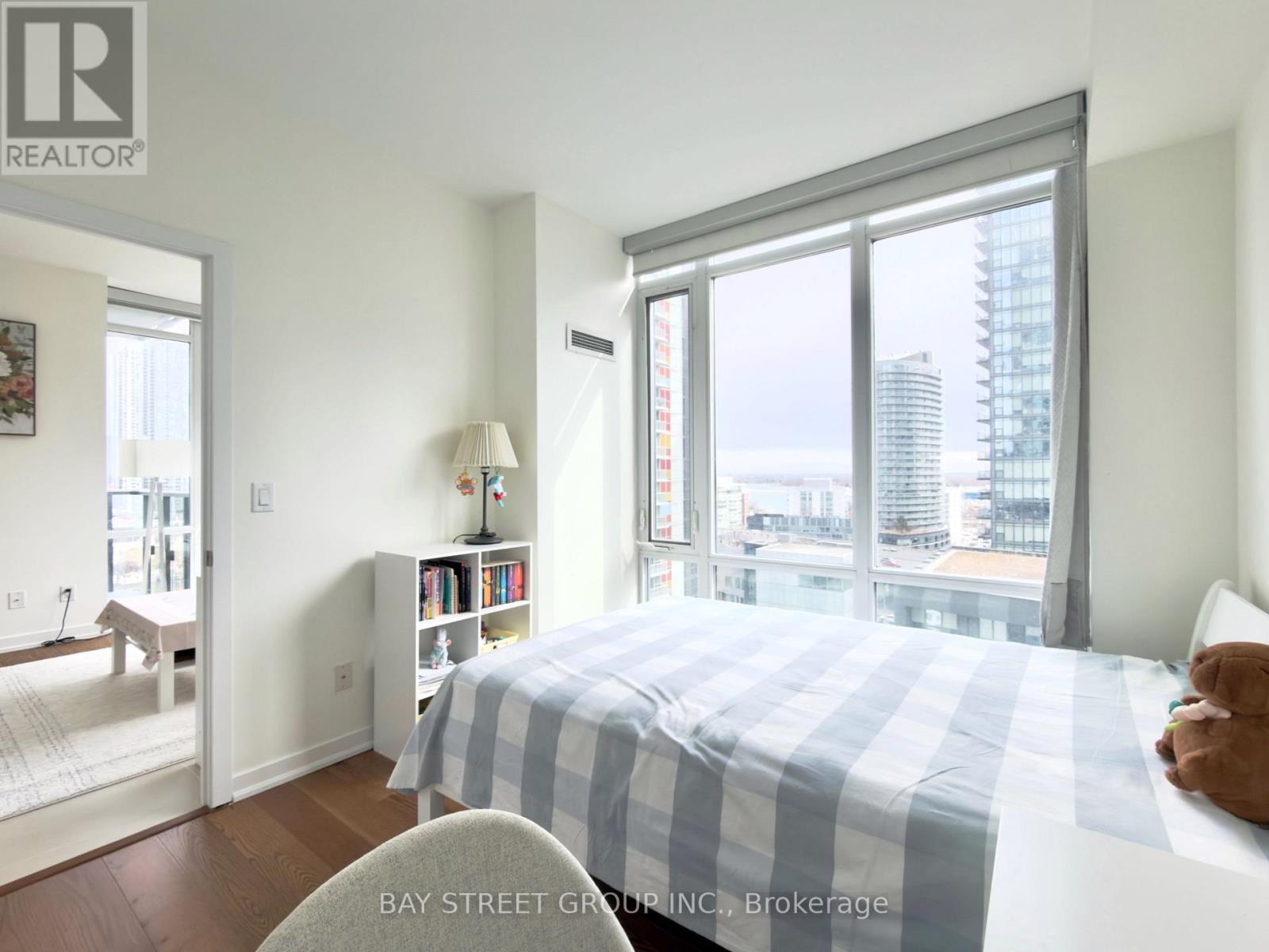 #1209 170 FORT YORK BOULEVARD - 25