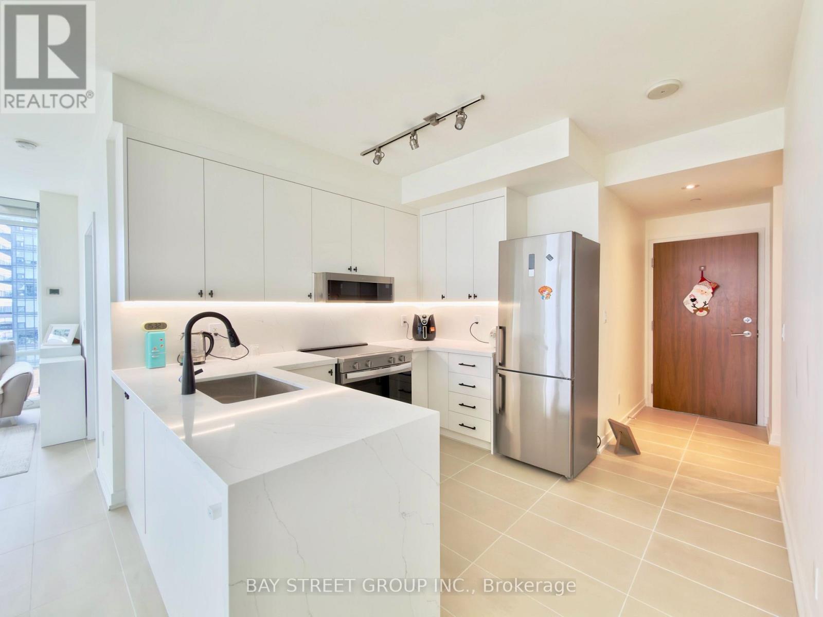 #1209 170 FORT YORK BOULEVARD - 7