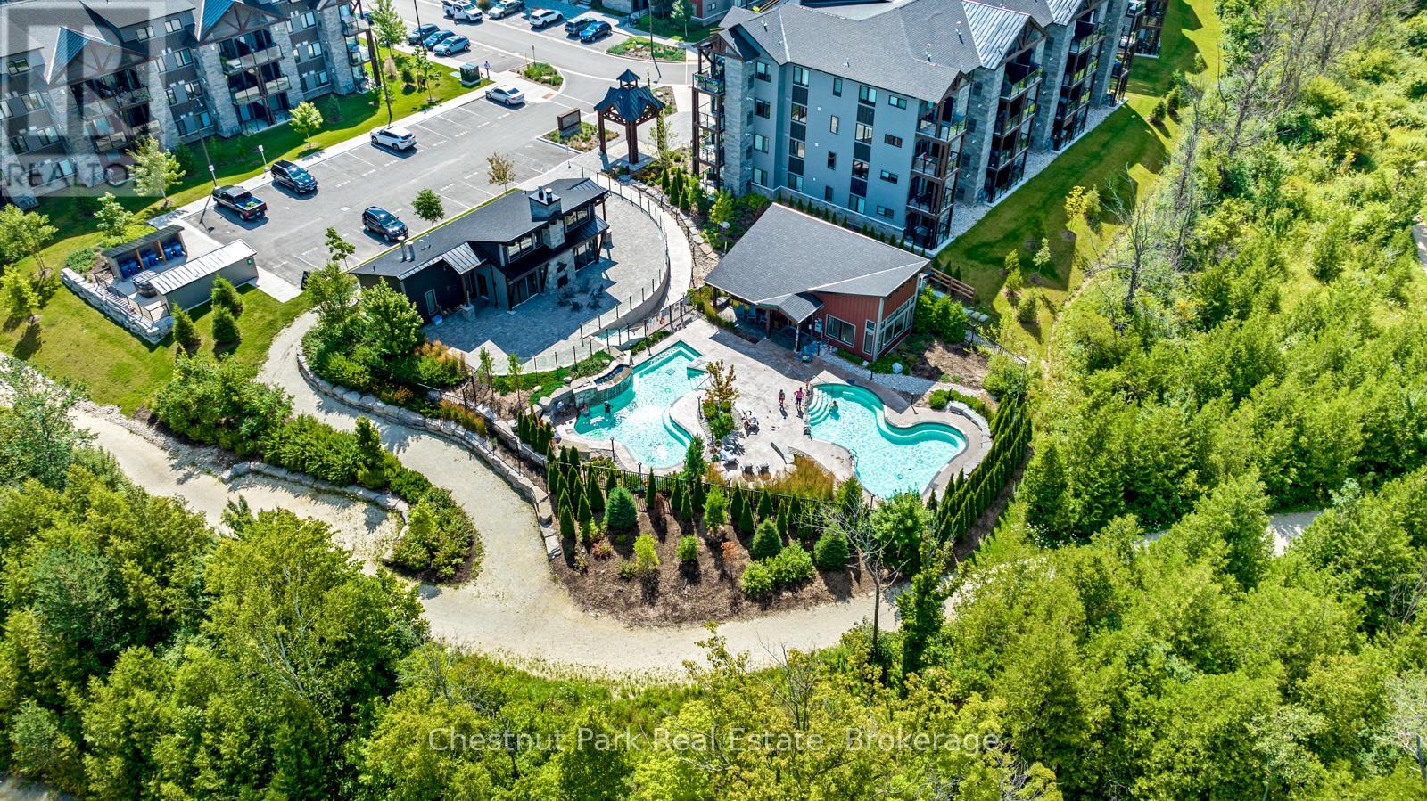 305 - 10 BEAUSOLEIL LANE