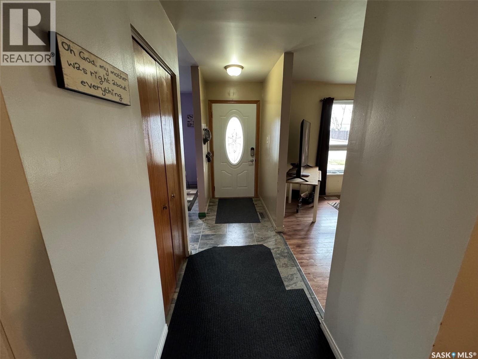702 Second STREET - 9