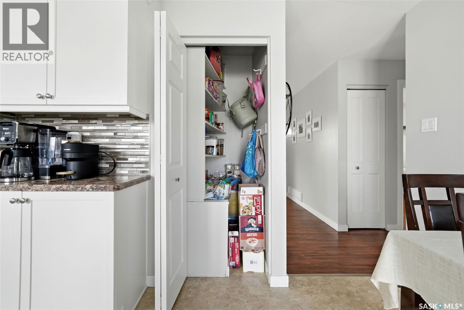 60 French CRESCENT - 12
