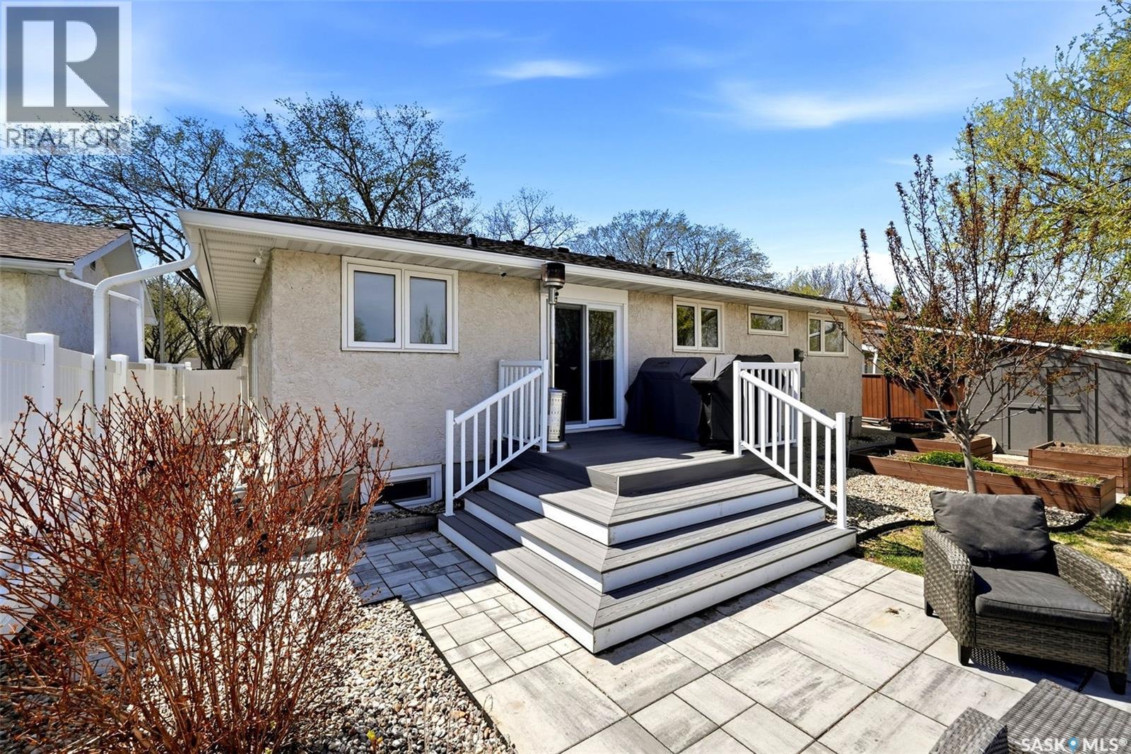 60 French CRESCENT - 43